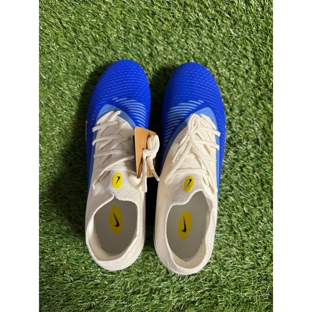 Mens 11.5 Nike Phantom Luna II Academy FG/MG Soccer Cleats Blue White HQ2279-400